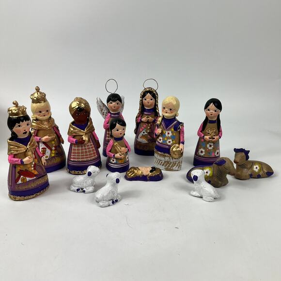 Mexican Large 13pc Handmade Clay Nativity Set Folk Art Purple Painted Peruvian - Picture 1 of 16